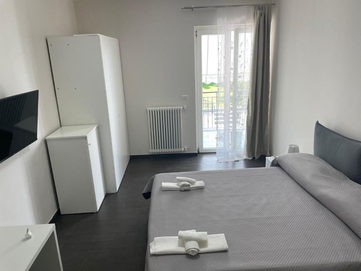 Villa Marisa Resort Castellammare di Stabia Extérieur photo